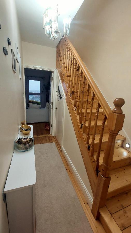 Private Double Bedroom In Front Of The Galway Port - Guest House Extérieur photo