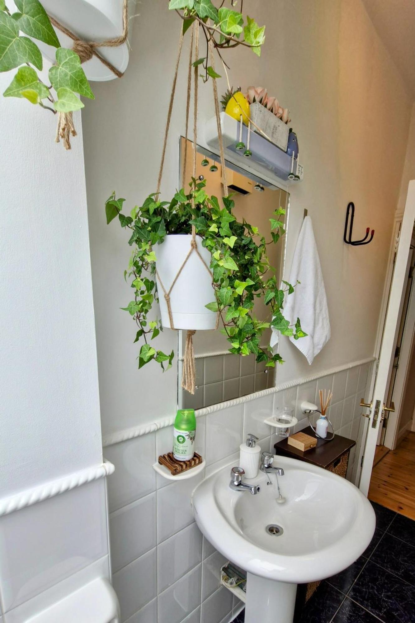 Private Double Bedroom In Front Of The Galway Port - Guest House Extérieur photo